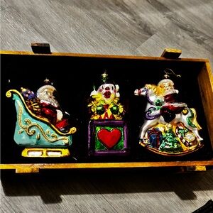 Thomas Pacconi Museum Series Festive Glass Ornament Set - Multicolor